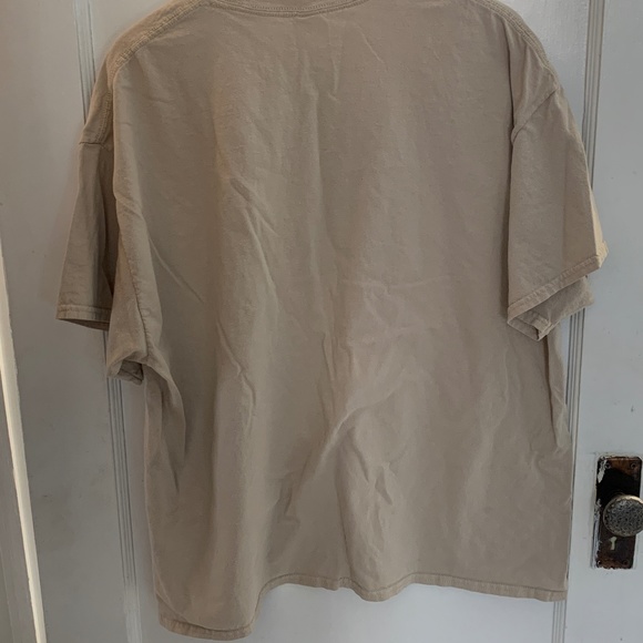 ONLY WORN TWICE! Super cute t-shirt for all of the pumpkin lovers out there! - Picture 6 of 7